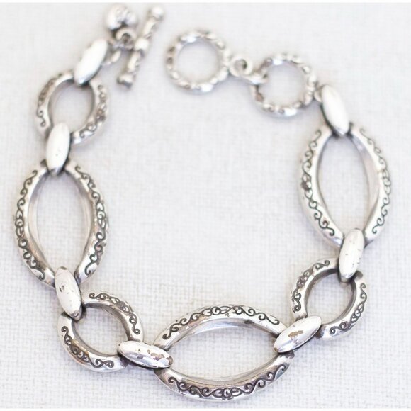 8 inch, Vintage Eye-shaped Ovals Silver Tone Bracelet - AB2 - Picture 2 of 3